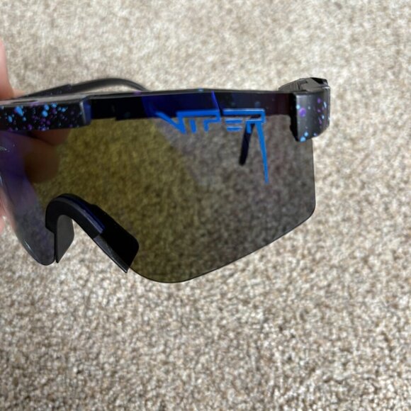 Men’s Sunglasses Adjustable With Blue and Purple Lens - Picture 6 of 8